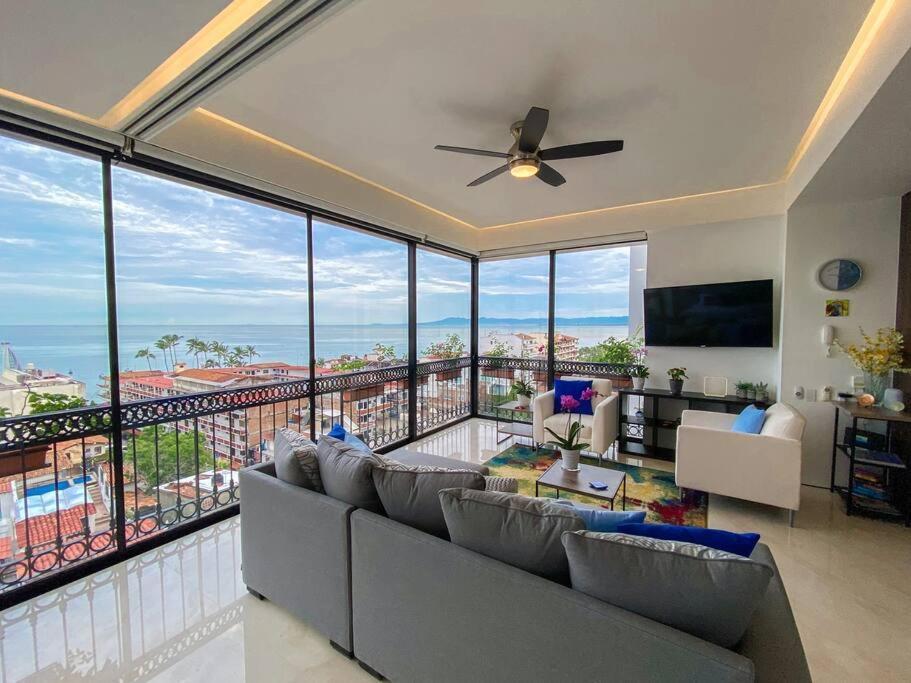 Luxury Oceanview Modern Condo Puerto Vallarta Luaran gambar